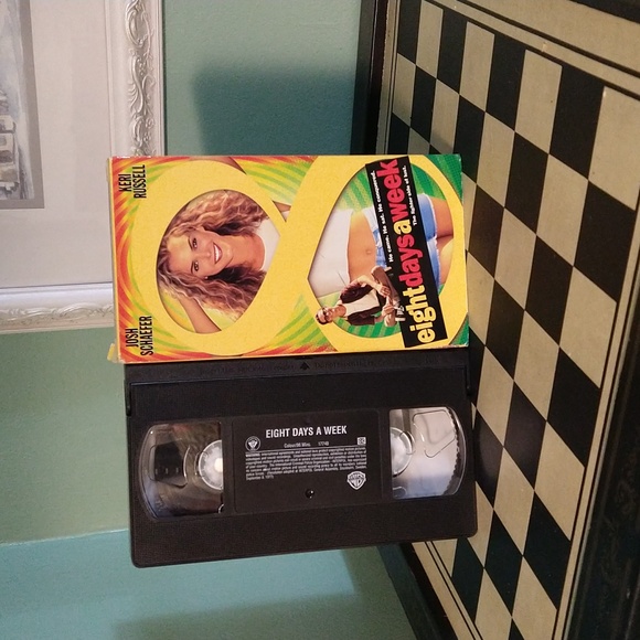Eight Days a Week 1997 ‧ Comedy/Romance ‧ 1h 33m VHS tape - Picture 3 of 5